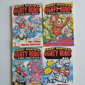 Lot of 4 Ricky Ricotta's Mighty Robot Books Dav Pilkey & M.Ontiveros